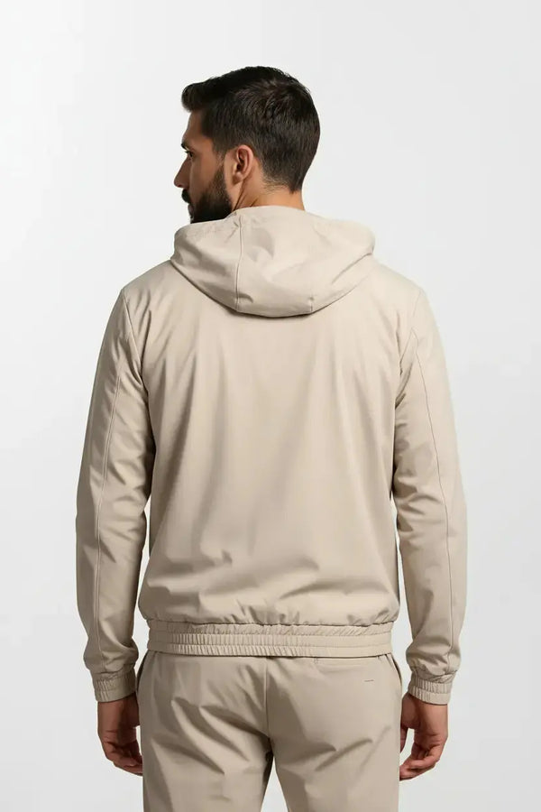 Hooded Pearl Essence Maseer
